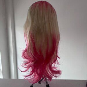 Wavy Layred Ombre Synthetic Wig With Bangs